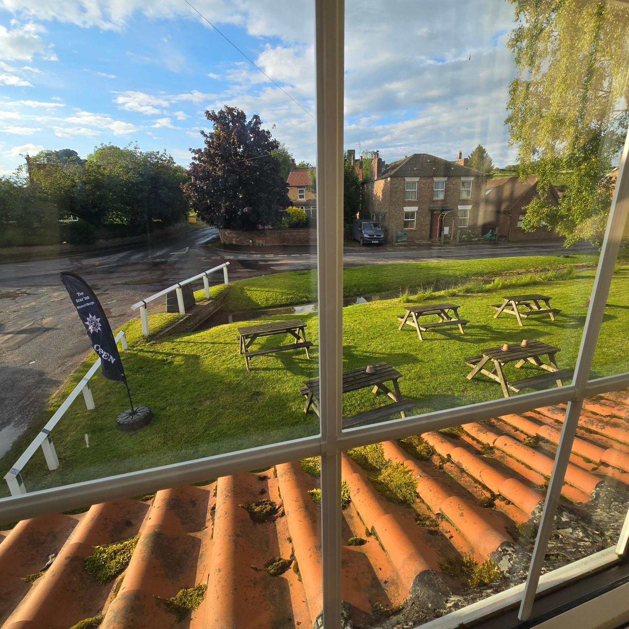 The Star Inn, Weaverthorpe Ganton Bagian luar foto